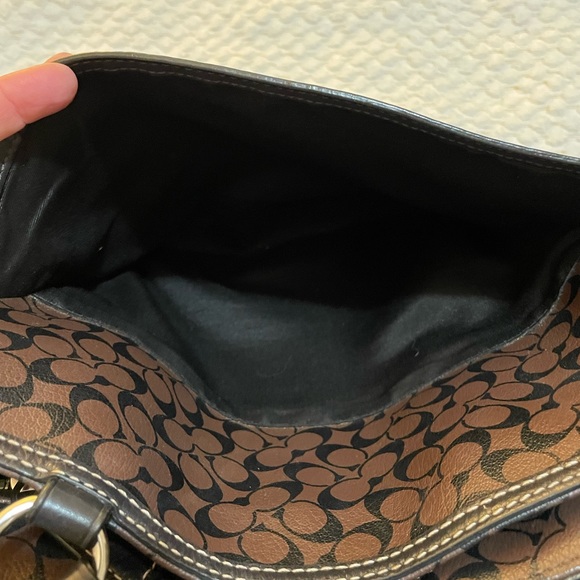 Coach Logo Print Brown Tote Hanndbag - Picture 5 of 16